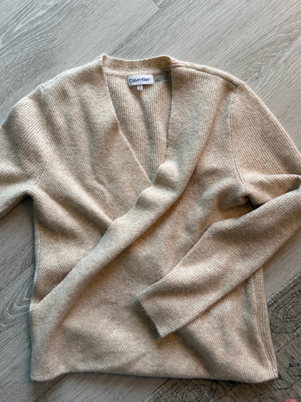Calvin Klein Women's Light Beige Scoop Neck Sweater